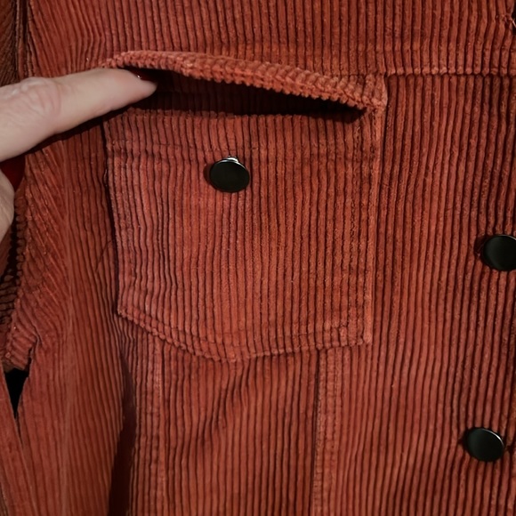 Juliana’s corduroy Jacket - Picture 5 of 6